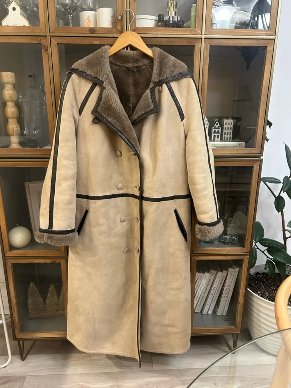 Vintage Genuine Leather Sheepskin Long Coat - Picture 2 of 16